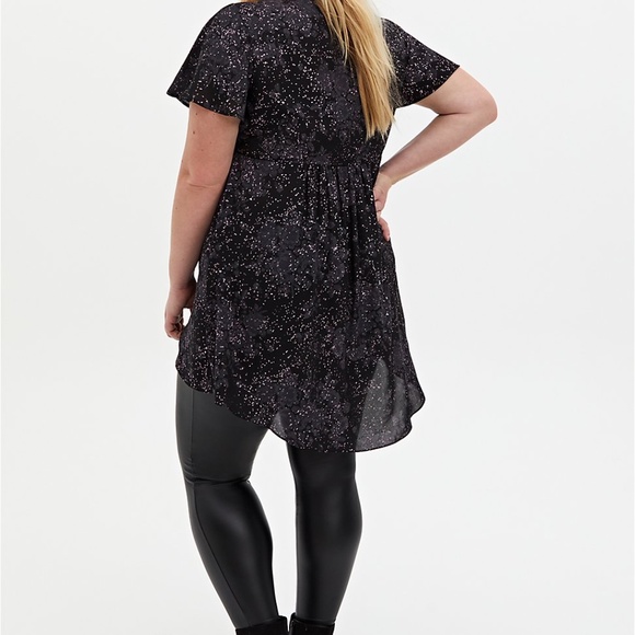 🦊 Torrid floral georgette baby doll tunic - Picture 5 of 10